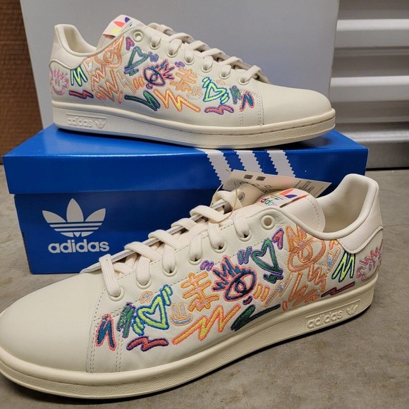NEW adidas Originals Stan Smith Pride Shoes Men's Size 11.5 Cream White #GX6394 - Picture 1 of 15